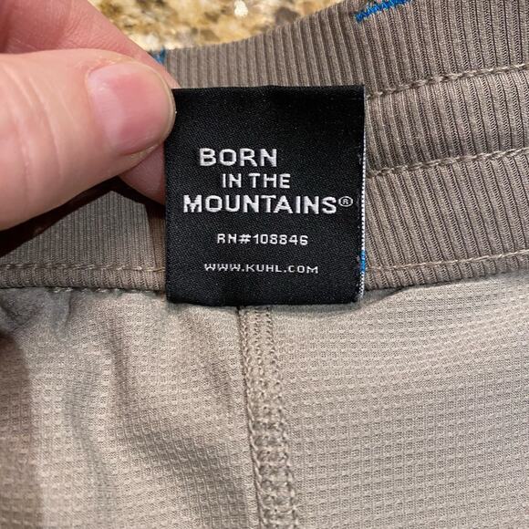 Kuhl Women's size 6 Outdoors Skirt in Tan - Picture 6 of 6